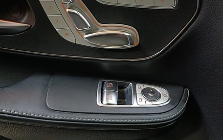 Mercedes-Benz V-Класс, 2019 год, 7 450 000 рублей, 21 фотография