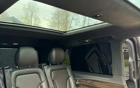 Mercedes-Benz V-Класс, 2019 год, 7 450 000 рублей, 34 фотография