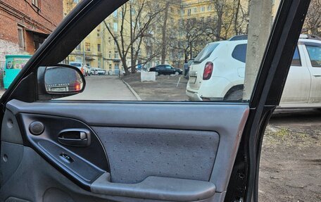 Hyundai Elantra III, 2005 год, 12 фотография