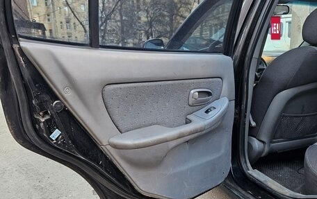 Hyundai Elantra III, 2005 год, 11 фотография