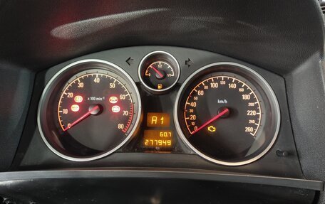 Opel Zafira B, 2012 год, 650 000 рублей, 10 фотография