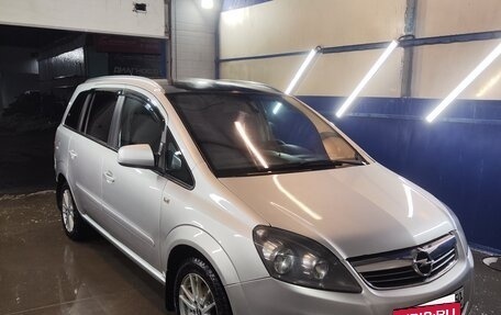 Opel Zafira B, 2012 год, 650 000 рублей, 2 фотография