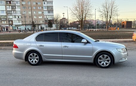 Skoda Superb III рестайлинг, 2012 год, 1 270 000 рублей, 4 фотография