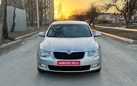 Skoda Superb III рестайлинг, 2012 год, 1 270 000 рублей, 2 фотография