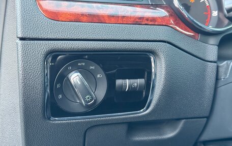 Skoda Superb III рестайлинг, 2012 год, 1 270 000 рублей, 14 фотография