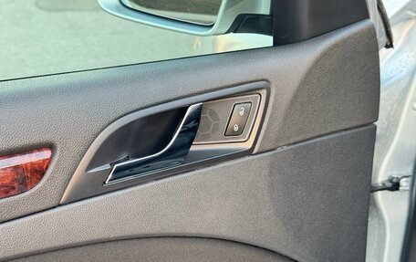 Skoda Superb III рестайлинг, 2012 год, 1 270 000 рублей, 15 фотография