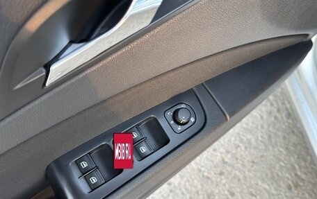 Skoda Superb III рестайлинг, 2012 год, 1 270 000 рублей, 12 фотография