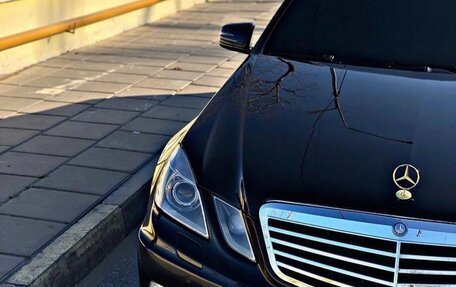 Mercedes-Benz E-Класс, 2011 год, 1 500 000 рублей, 3 фотография