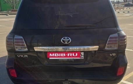 Toyota Land Cruiser 200, 2008 год, 2 650 000 рублей, 3 фотография