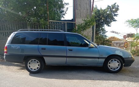 Opel Omega A, 1989 год, 169 000 рублей, 4 фотография