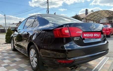 Volkswagen Jetta VI, 2013 год, 1 050 000 рублей, 6 фотография