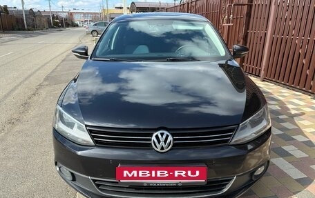 Volkswagen Jetta VI, 2013 год, 1 050 000 рублей, 8 фотография