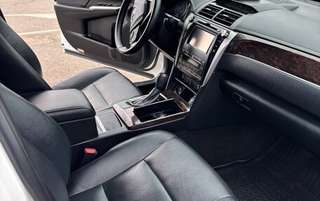 Toyota Camry, 2015 год, 2 950 000 рублей, 5 фотография