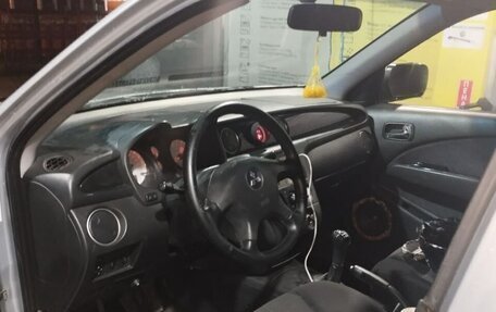 Mitsubishi Outlander III рестайлинг 3, 2003 год, 570 000 рублей, 5 фотография