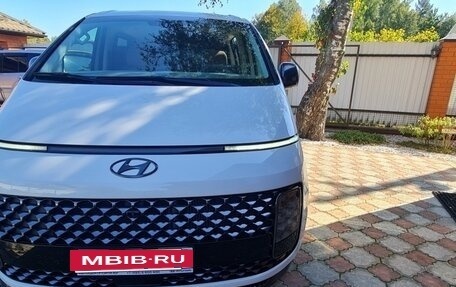 Hyundai Staria, 2021 год, 5 500 000 рублей, 11 фотография