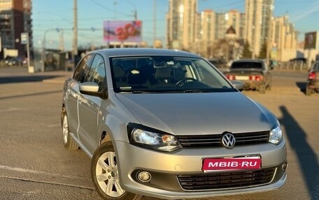 Volkswagen Polo VI (EU Market), 2014 год, 949 000 рублей, 1 фотография