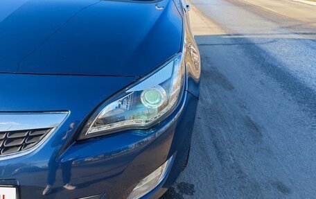 Opel Astra J, 2011 год, 850 000 рублей, 13 фотография