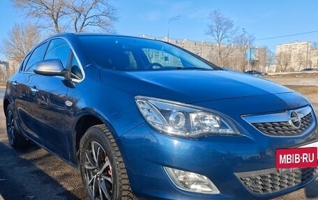 Opel Astra J, 2011 год, 850 000 рублей, 9 фотография