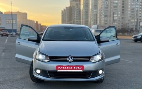 Volkswagen Polo VI (EU Market), 2014 год, 949 000 рублей, 4 фотография