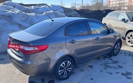 KIA Rio III рестайлинг, 2013 год, 620 000 рублей, 4 фотография