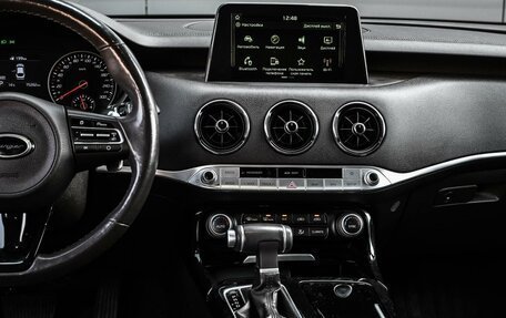 KIA Stinger I, 2018 год, 2 624 000 рублей, 22 фотография