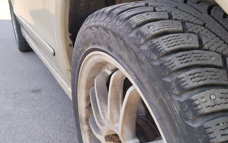 Mitsubishi Galant VIII, 2001 год, 400 000 рублей, 8 фотография