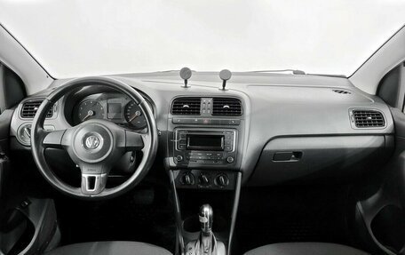 Volkswagen Polo VI (EU Market), 2012 год, 420 000 рублей, 5 фотография