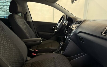 Volkswagen Polo VI (EU Market), 2018 год, 1 380 000 рублей, 11 фотография