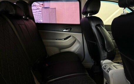 Chevrolet Orlando I, 2012 год, 1 140 000 рублей, 13 фотография