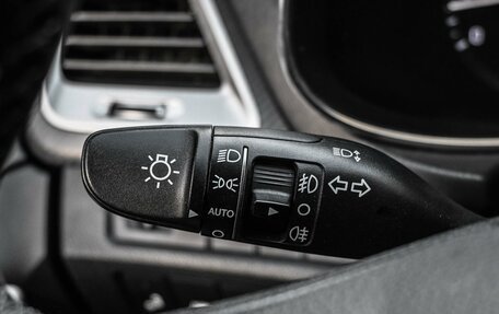 Hyundai Santa Fe III рестайлинг, 2017 год, 2 299 000 рублей, 16 фотография