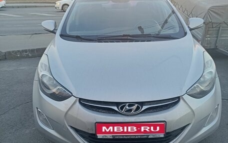Hyundai Avante, 2012 год, 1 100 000 рублей, 1 фотография