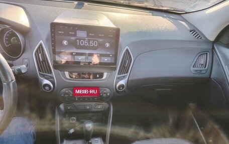 Hyundai ix35 I рестайлинг, 2011 год, 1 100 000 рублей, 11 фотография