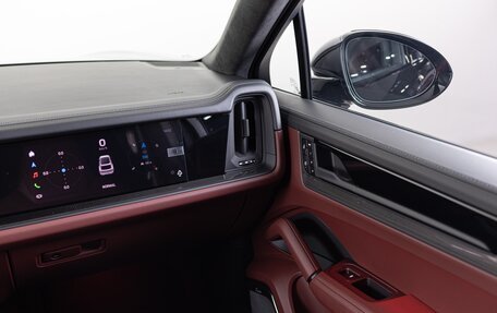 Porsche Cayenne III, 2026 год, 26 490 000 рублей, 20 фотография