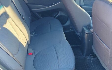 Hyundai Solaris II рестайлинг, 2015 год, 930 000 рублей, 9 фотография