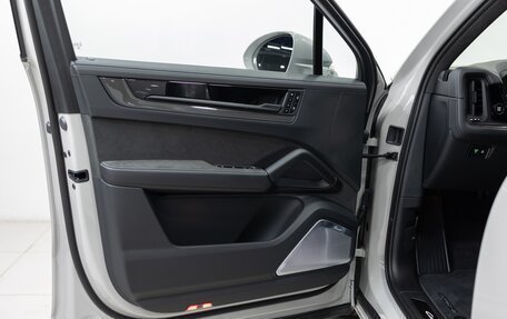 Porsche Cayenne III, 2026 год, 26 490 000 рублей, 8 фотография