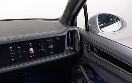 Porsche Cayenne III, 2026 год, 26 490 000 рублей, 21 фотография