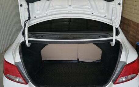 Hyundai Solaris II рестайлинг, 2015 год, 1 200 000 рублей, 3 фотография