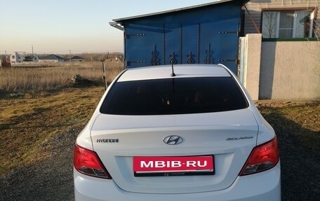 Hyundai Solaris II рестайлинг, 2015 год, 1 200 000 рублей, 5 фотография