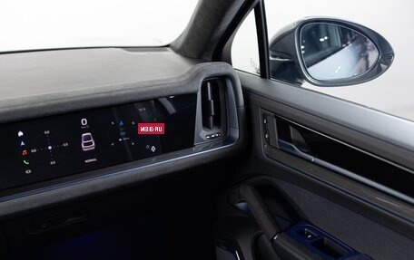 Porsche Cayenne III, 2026 год, 32 990 000 рублей, 21 фотография