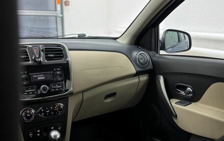 Renault Logan II, 2014 год, 870 000 рублей, 13 фотография