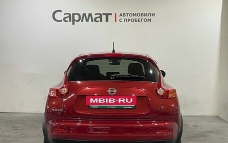 Nissan Juke II, 2011 год, 950 000 рублей, 6 фотография