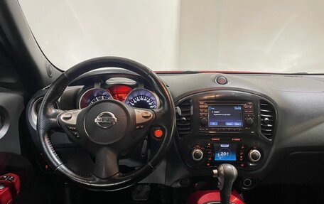 Nissan Juke II, 2011 год, 950 000 рублей, 24 фотография