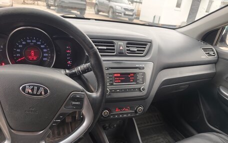 KIA Rio III рестайлинг, 2015 год, 780 000 рублей, 21 фотография