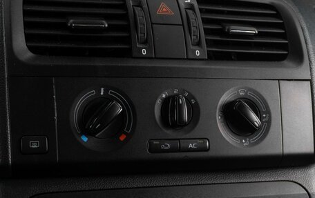 Skoda Fabia II, 2013 год, 799 000 рублей, 12 фотография