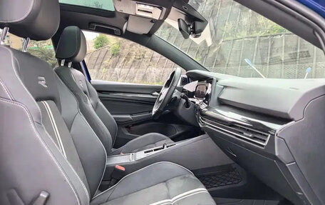 Volkswagen Golf VIII, 2022 год, 1 820 099 рублей, 11 фотография