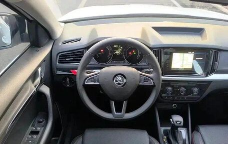 Skoda Kamiq I, 2023 год, 1 699 123 рублей, 8 фотография