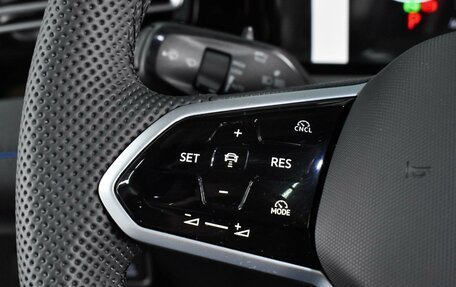 Volkswagen Tiguan, 2025 год, 5 350 000 рублей, 18 фотография