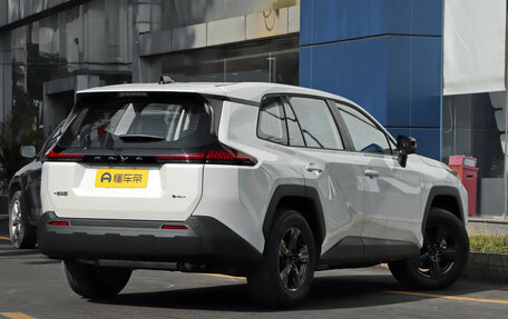 Toyota RAV4, 2026 год, 3 700 060 рублей, 7 фотография