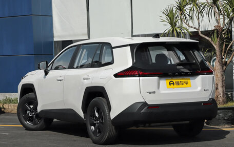 Toyota RAV4, 2026 год, 3 700 060 рублей, 5 фотография