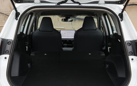 Toyota RAV4, 2026 год, 3 700 060 рублей, 26 фотография